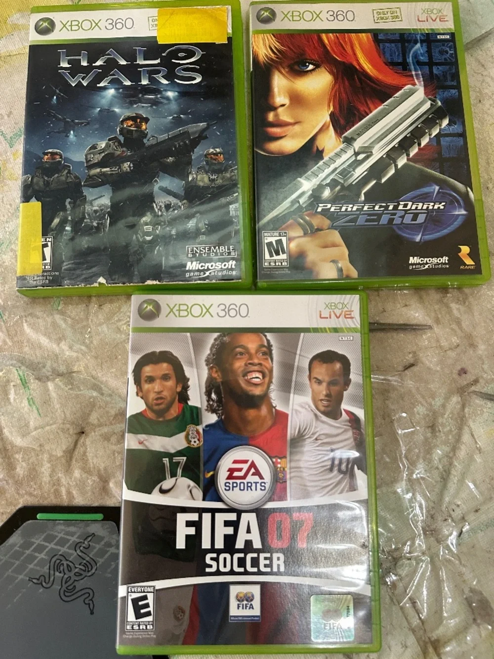 Lot of 3 Xbox 360 Cases & Manuals Halo Wars Perfect Dark Zero FIFA 07 Soccer